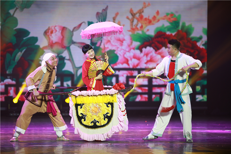 The 15th Wuhan Universities Arts Festival kicked off