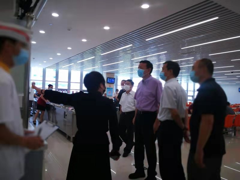 每个人都是战疫英雄 每个人都是战疫英雄_fororder_就餐