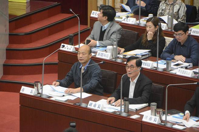韩国瑜议会首秀 强调自己是“九二共识”坚定支持者