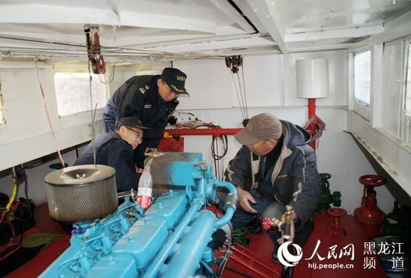 哈尔滨太平海事处开展“五一”节前客船安全检查