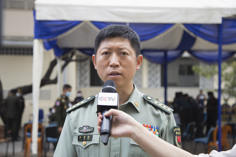 柬埔寨首日接种中国新冠疫苗 柬副首相兼国防大臣:为柬士兵再增防护