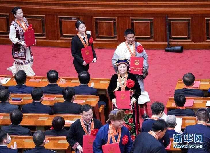 #AboutXi# លោកស៊ីជីនភីង៖ បក្ស​កុម្មុយនិស្ត​ចិន​ជា​កម្លាំង​ដឹកនាំ​គួរ​ឱ្យ​ទុកចិត្ត​​បំផុត​​ក្នុង​ការ​ដឹកនាំ​ប្រជាជន​ចិន​បន្ត​​បើកទំព័រ​ប្រវត្តិសាស្ត្រ​​ថ្មី​និង​ឆ្ពោះទៅ​រក​ការ​​​វិវឌ្ឍ​​រីកចម្រើន​​ថ្មី​​_fororder_1127138064_16142261297321n