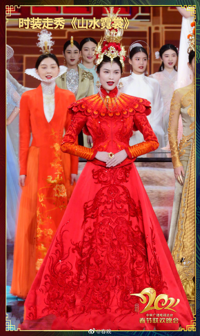 «រាត្រីសមោសរអបអរសាទរបុណ្យចូលឆ្នាំថ្មីប្រពៃណីចិន២០២១ CMG » ការដើរបង្ហាញម៉ូដសម្លៀកបំពាក់_fororder_003PjSf0ly1gnjy09tco9j60u01eju0z02
