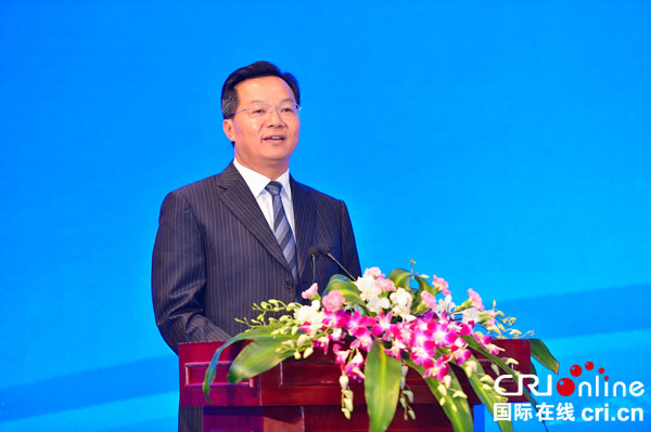 图片默认标题_fororder_2自贡市委书记李刚致辞（摄影-廖志全）