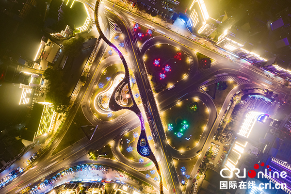 图片默认标题_fororder_3空中鸟瞰仁和天桥璀璨夺目（摄影-廖志全）