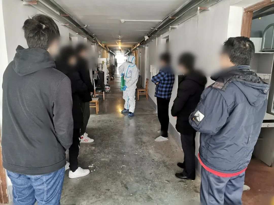 「人民日报」康复驿站里的“90后”、“00后”消防员