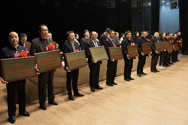 图片默认标题_fororder_LXC_3835