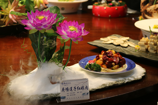 图片默认标题_fororder_荷塘莲子红娘肉--摄影-李思翰