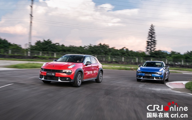 领克国际学校排名_潮流进化个性上新领克021.5TD能量紫闪耀上市