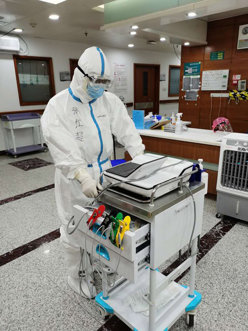 (有修改)【河南供稿】河南大学淮河医院重症医学科护师张红超的“疫”线经历