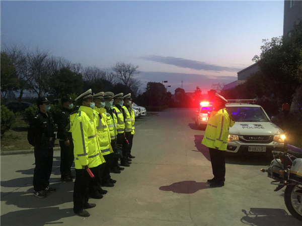 【湖北】荆门沙洋警方城乡联动严查酒驾 14名“酒司机”落网