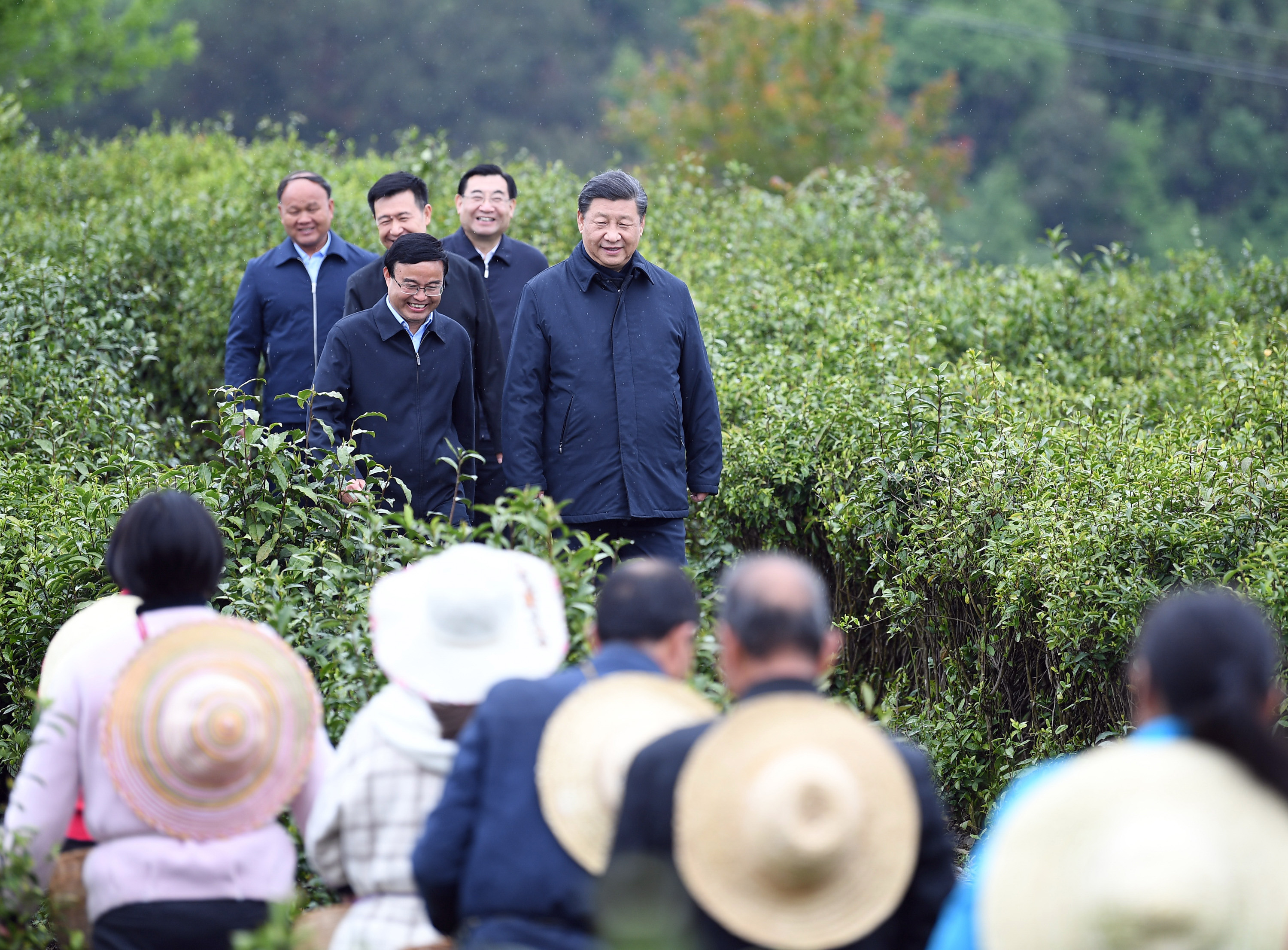 热解读｜总书记首提的这一理论为何能指导创造“人间奇迹”？