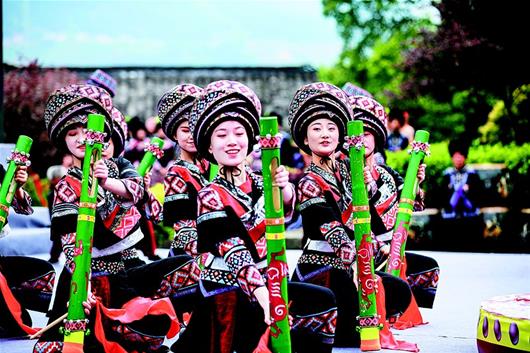 第七届长江三峡（巴东）纤夫文化旅游节启幕