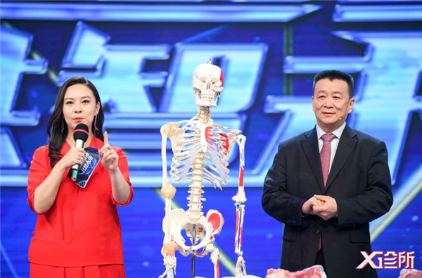 上海荧幕展示八张上海医疗“金名片”