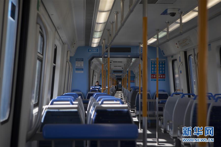 「新华网」阿根廷：“全民隔离”首日