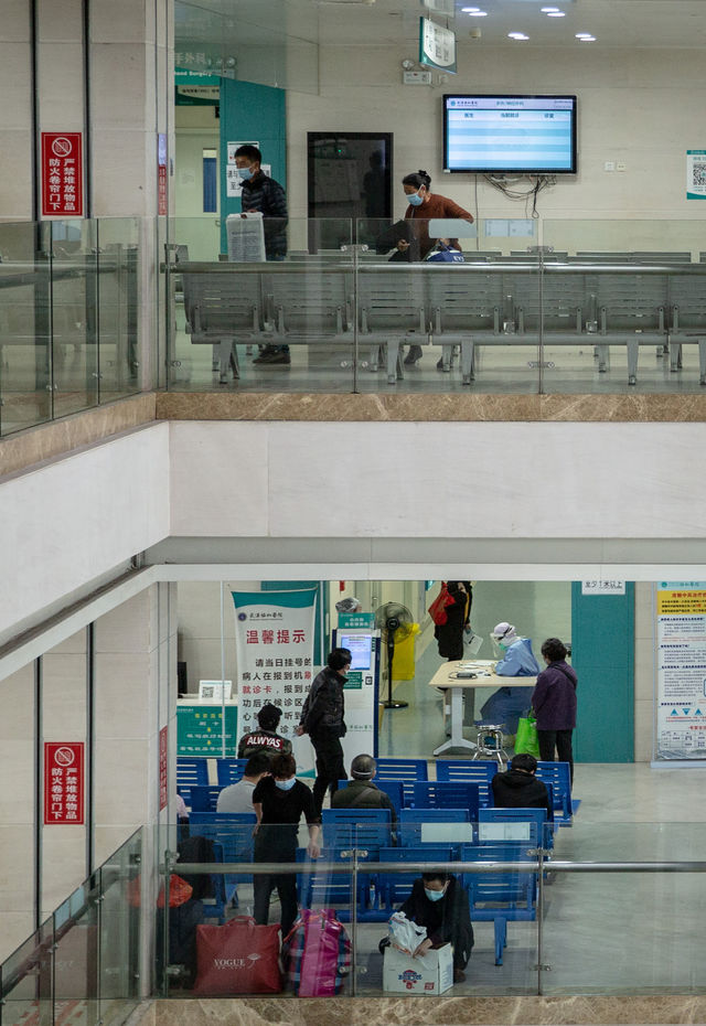 中国青年网：武汉40家医院恢复普通门诊 医疗秩序步入正轨