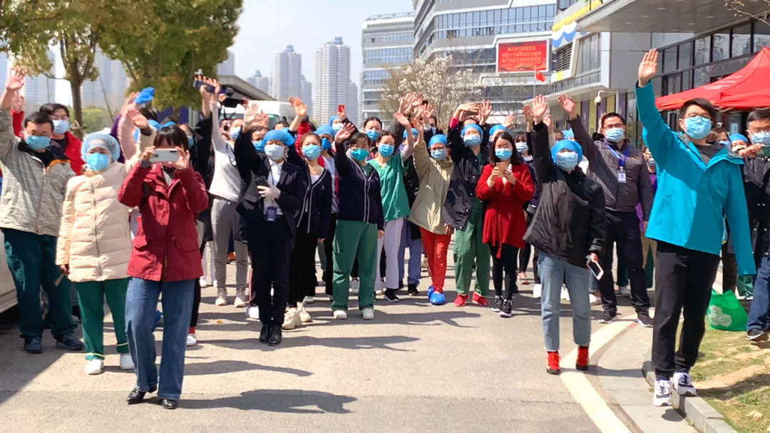 人民日报■英雄回家