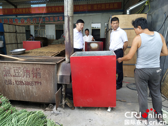 菏泽成武县一农民成功造出环保助燃器_fororder_IMG_20170908_101059 - 万能看图王_副本