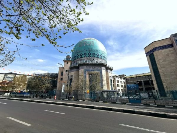 环球网@从中国春节到伊朗“春节”，这些中国专家一路争分夺秒