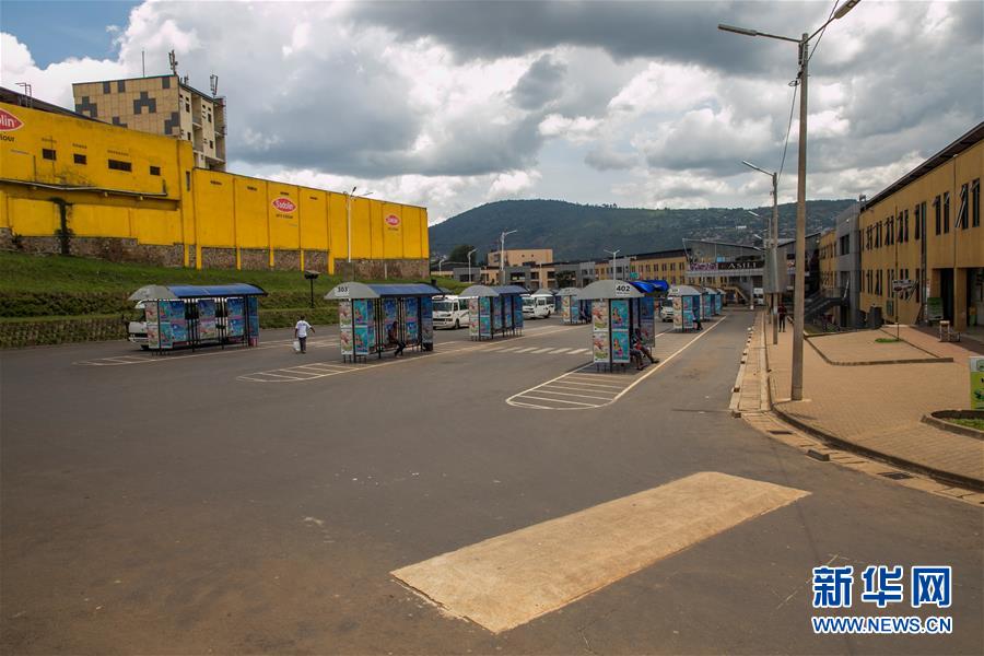 「新华网」卢旺达采取更严格管控措施