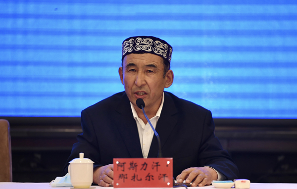 【新疆の真実】イスラム教の宗教活動と風習は保護・尊重されている_fororder_夜3