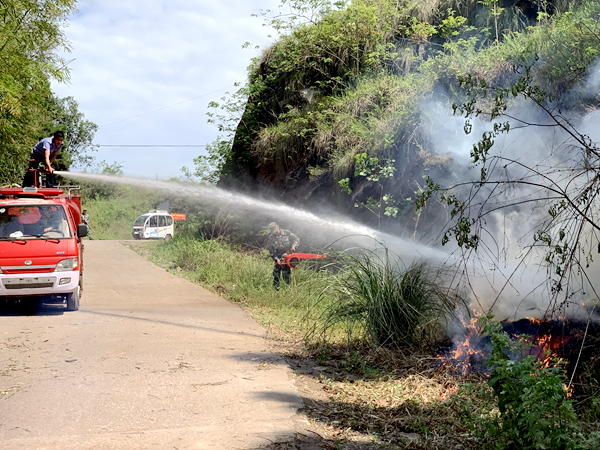 图片默认标题_fororder_现场灭火
