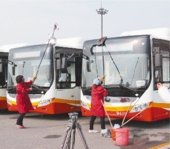 创新制胜 以新作为催生新气象 ——葫芦岛公交系统十年改革纪实（上）