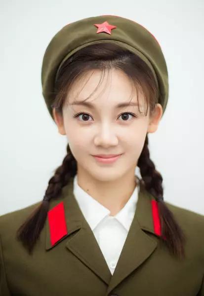 冯小刚有多爱徐帆?看《芳华》中的女主角就知道了