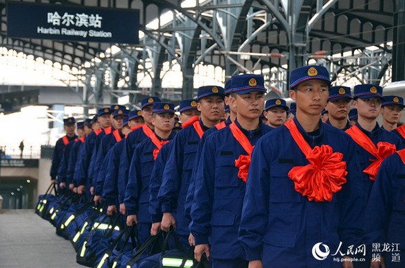 黑龙江省420名新招录消防员进驻培训基地开始入职培训