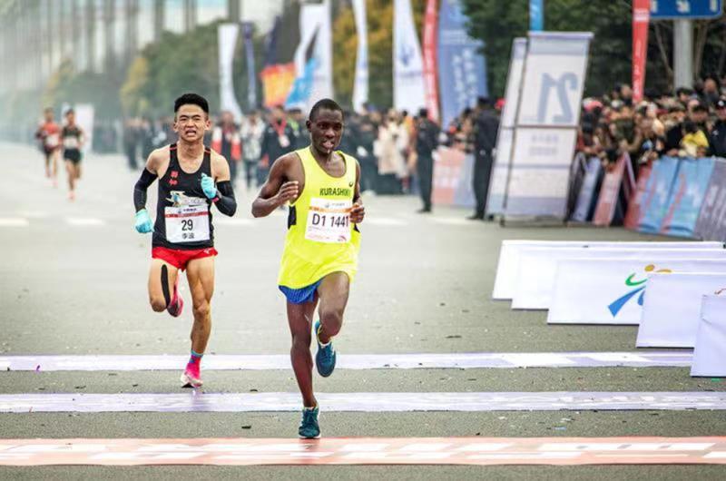 跑者的较量 即将开始——2021眉山仁寿半程马拉松将于4月5日鸣枪开赛_fororder_WechatIMG8