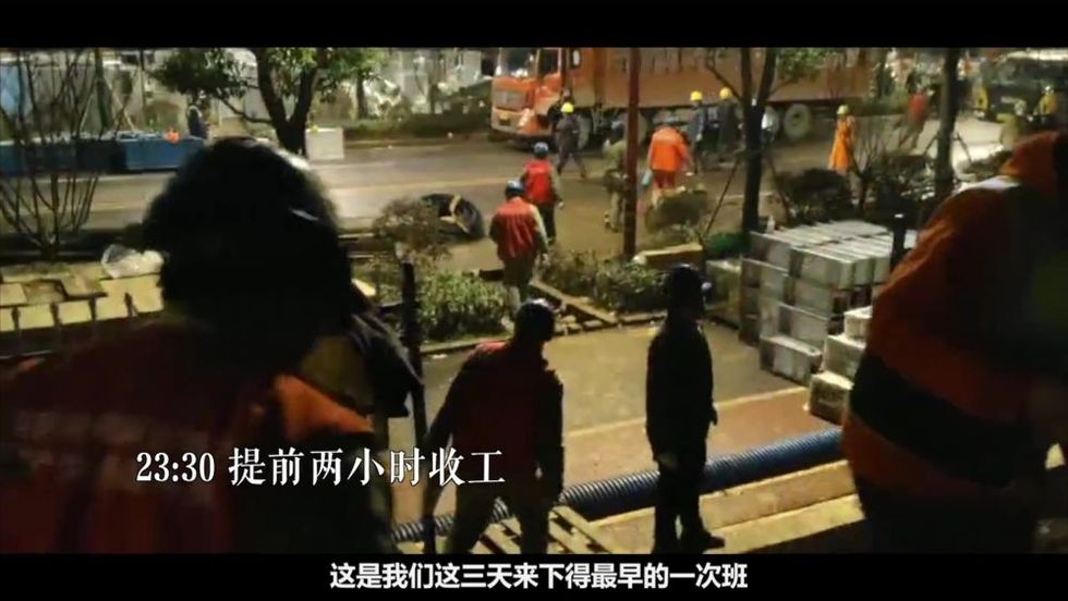 新华社武汉战“疫”纪录片《英雄之城》