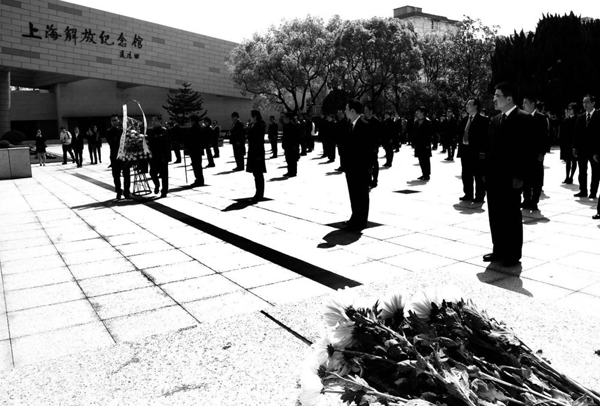 Mengapa Orang Tiongkok Rayakan Hari Raya Qing Ming_fororder_清明2021040206