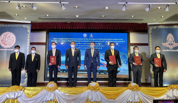 中泰铁路合作项目一期施工协议签署_fororder_中泰高铁一期施工协议签署仪式在泰国交通部举行-1