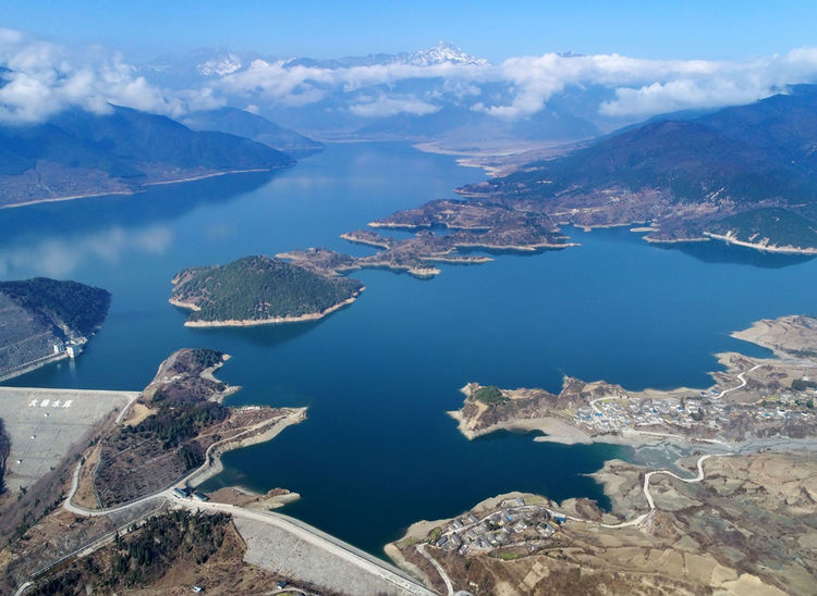 （转载）转动安宁河这把“金钥匙” 就能打开凉山奔富之“门”