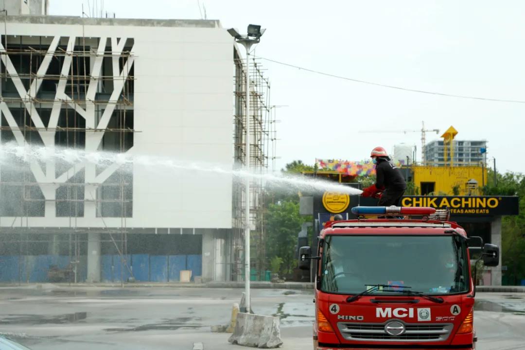 新华网■派专家、送物资，中国这样支援亚洲兄弟