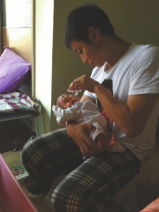 （转载）听着3岁女儿的录音他闭上了双眼 四川37岁国保民警因病去世