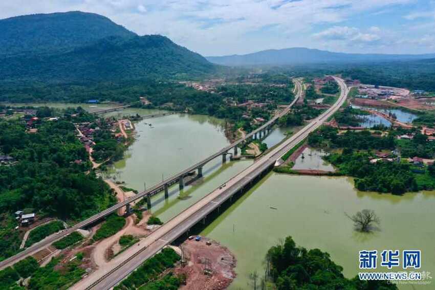 Jalan Tol Tiongkok Sepanjang 160 Ribu Kilometer Menjadi Tol Terpanjang di Dunia Jalan Tol Tiongkok Sepanjang 160 Ribu Kilometer Menjadi Tol Terpanjang di Dunia_fororder_20201117084317800