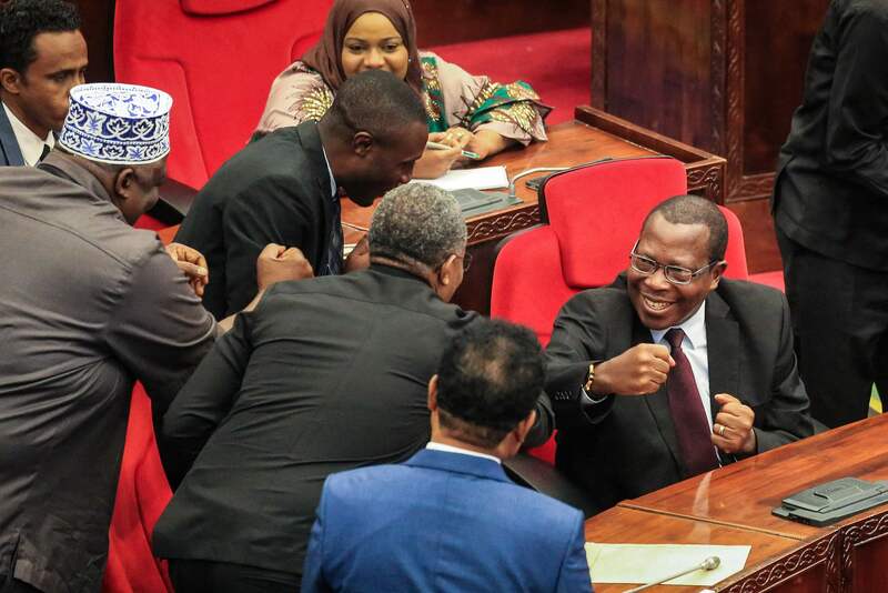 Makamu wa rais wa China apongeza makamu mpya wa Tanzania_fororder_VCG111323646664