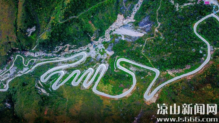 （转载）攻克最后的堡垒|凉山：今年要让所有乡镇和建制村通硬化路