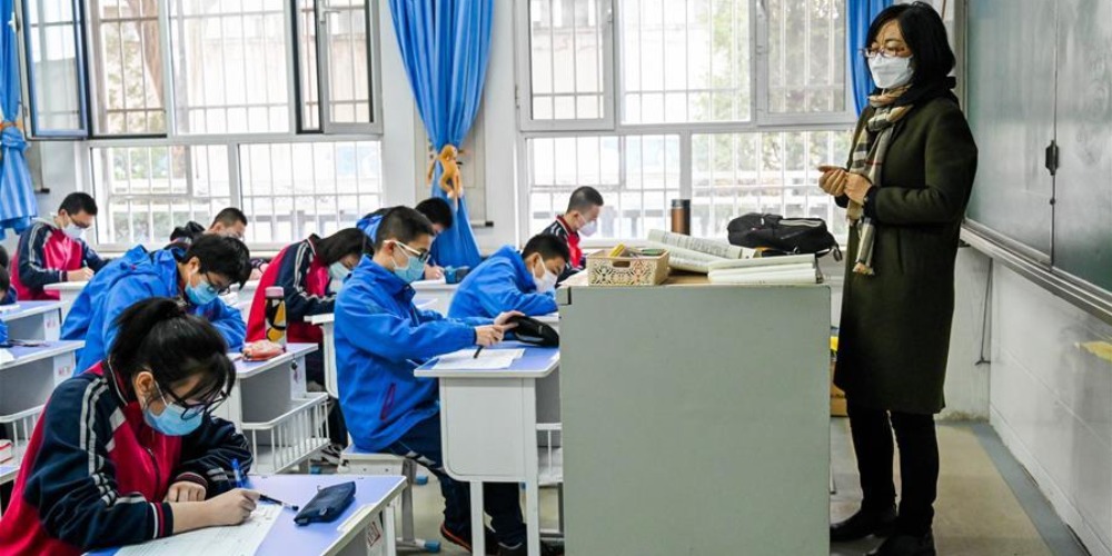 图片默认标题 图片默认标题