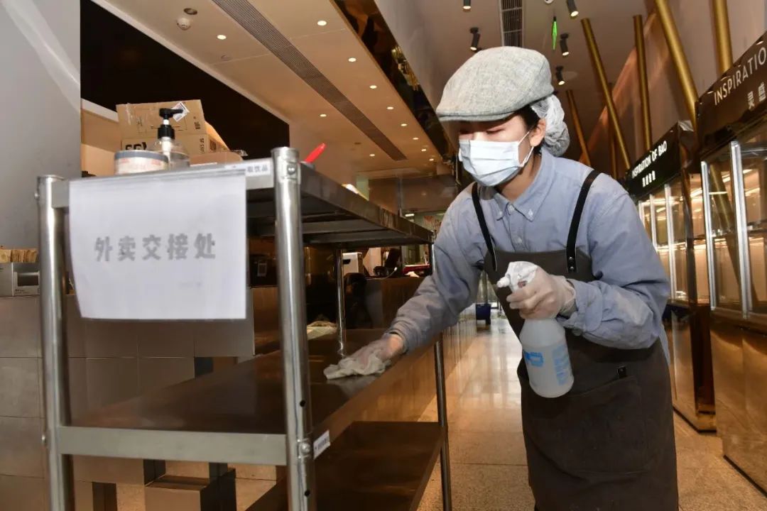 「人民日报」好久不见！时隔67天，这里恢复营业了！