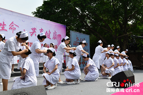图片默认标题_fororder_授帽仪式--摄影-张景轩