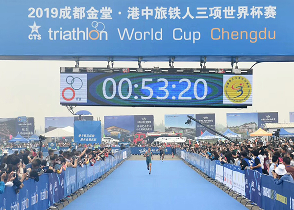 图片默认标题_fororder_比赛现场-摄影-刘杰