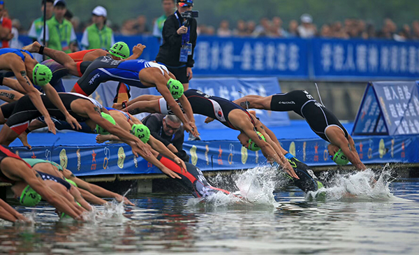 图片默认标题_fororder_比赛现场-摄影-刘杰1