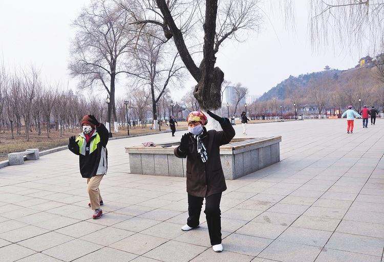 春风送暖渐复苏——吉林市有序恢复生产生活秩序见闻