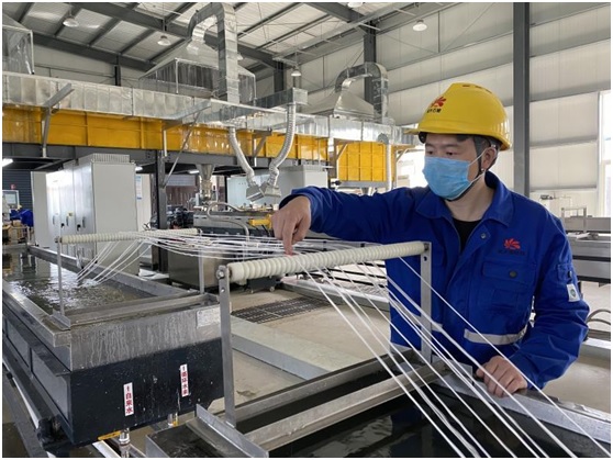西安经开区企业成功研发产出口罩熔喷布专用料