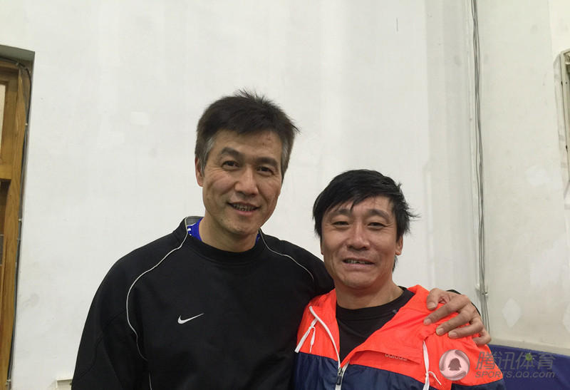 Out of jail warm-up! Jiangjin return today stadium and peak indoor athletics