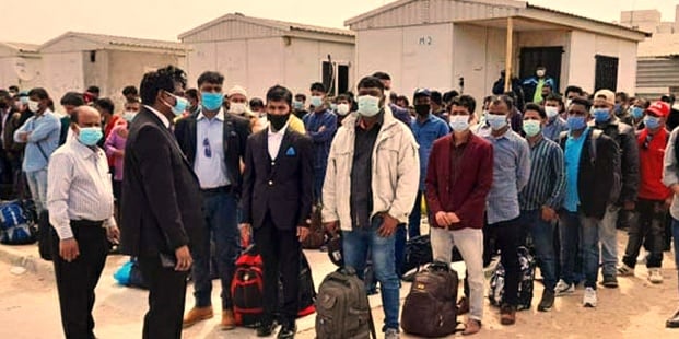 লিবিয়ায় আটকে পড়া ১৬০ বাংলাদেশি ফিরলেন দেশে_fororder_0505-2