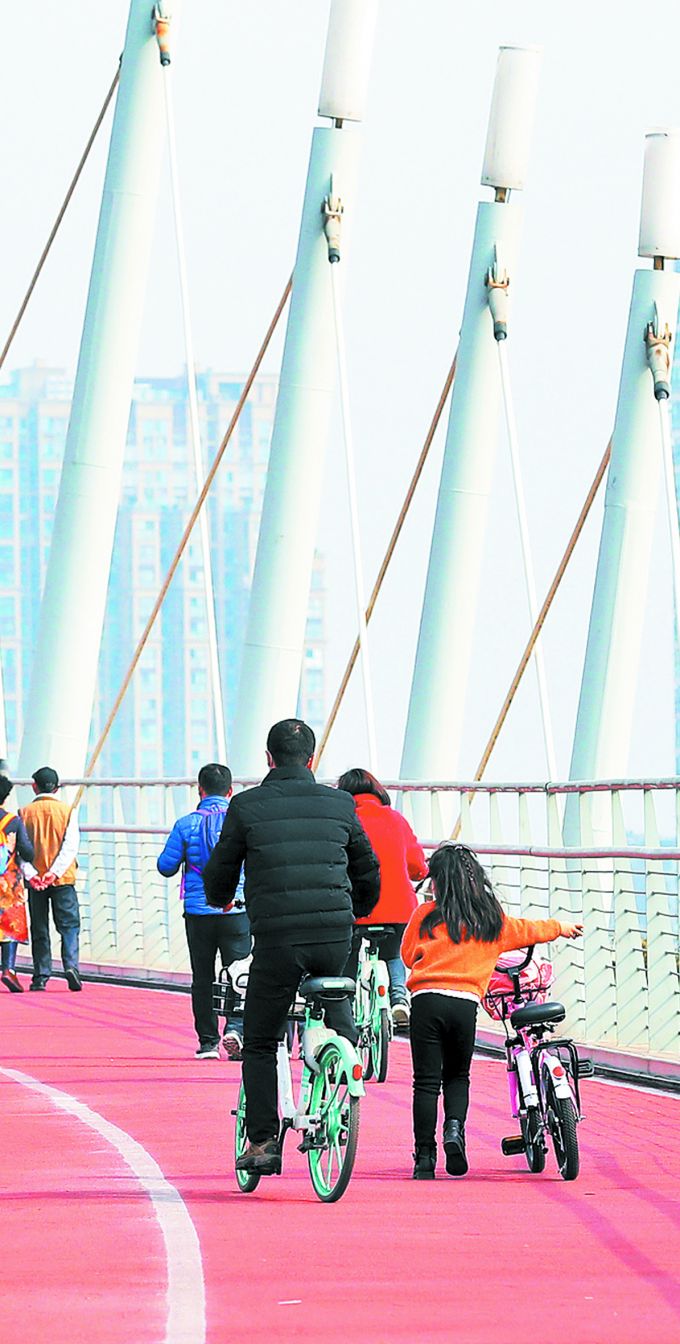 (转载)成都的巴适 津津乐“道”