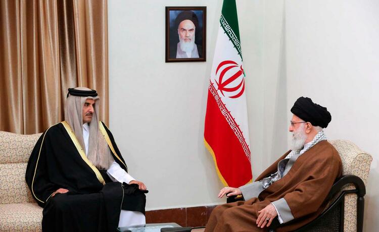 中东面面观丨伊朗、沙特外长先后来访 这个小国能否担起调停“中间人”？